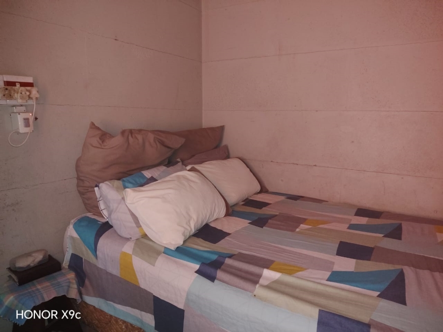 2 Bedroom Property for Sale in Greenville Garden City Western Cape